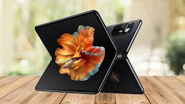 Xiaomi is preparing to launch two foldable phone namely Xiaomi J18s & K8 that will have an in-display fingerprint scanner. Some of the key specs leaks recently.