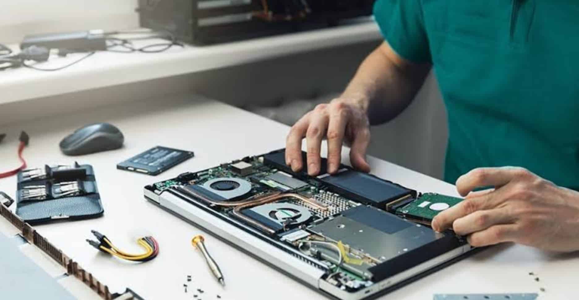 Leaked MacBook Schematics Reportedly Benefiting Repair Experts: Report