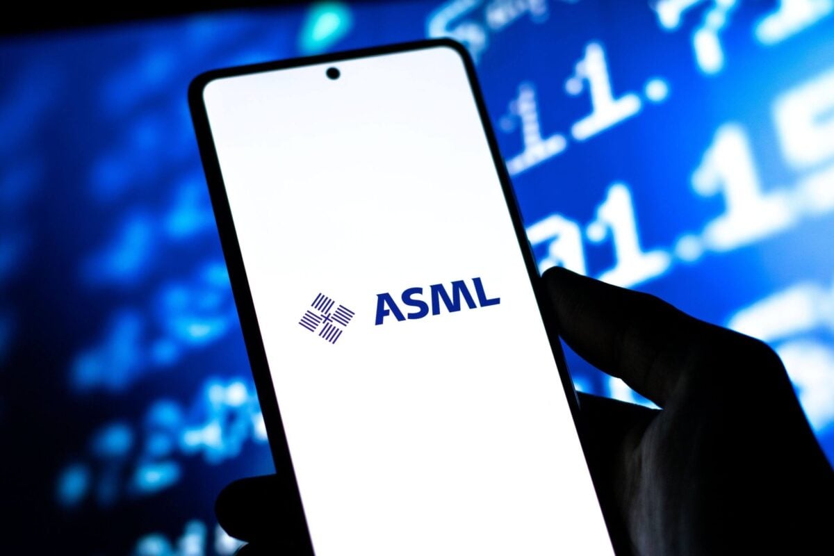 ASML (ASML) Stock Surges 40% in 2026 — Will Q1 Earnings Sustain the Rally?