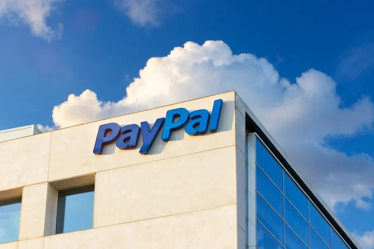 PayPal (PYPL) Stock Faces Downgrade as Mizuho Warns of Rising X Competition